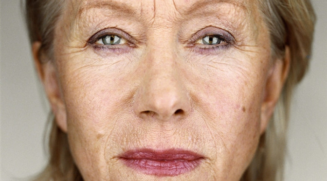 Helen Mirren is the epitome of aging gracefully